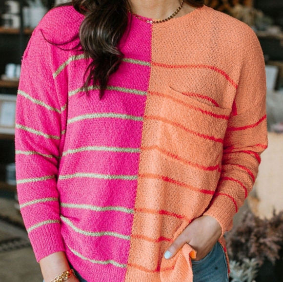 Color Block Sweater - Picture 4 of 5